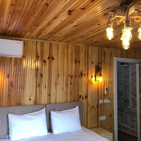 Hotel Taksim Palace 3*