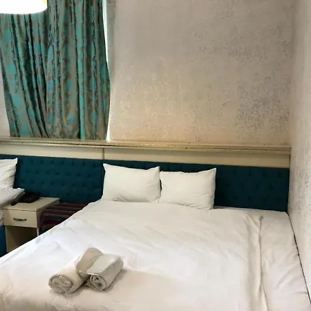 Hotel Taksim Palace 3*